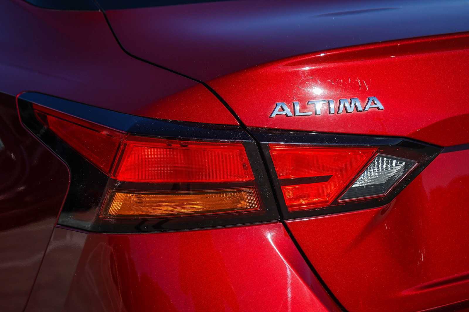 Used 2022 Nissan Altima 2.5 SV FWD image 9