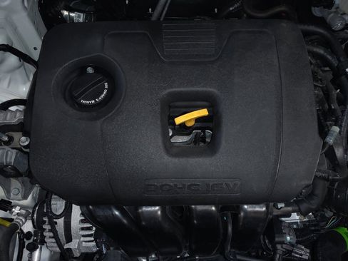 Used 2025 Kia Soul LX w/ LX Technology Package image 30