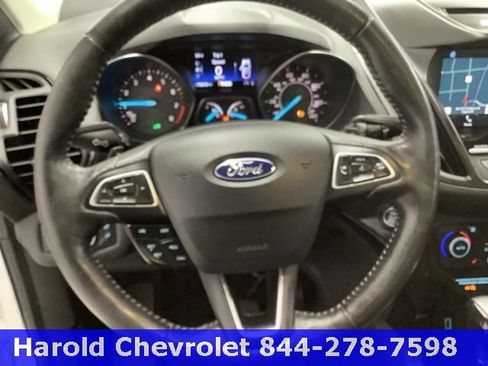 Used 2018 Ford Escape Titanium image 16