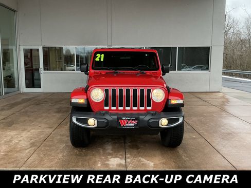 Used 2021 Jeep Wrangler Unlimited Sahara image 2