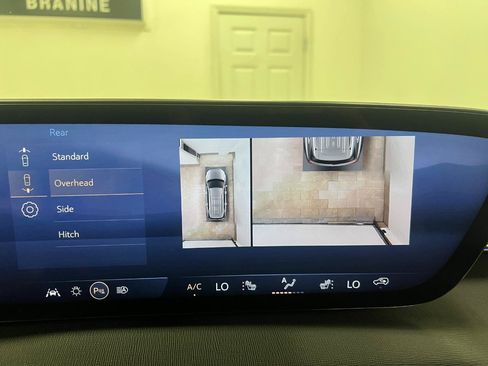 Used 2026 Buick Enclave Preferred AWD/4WD image 69