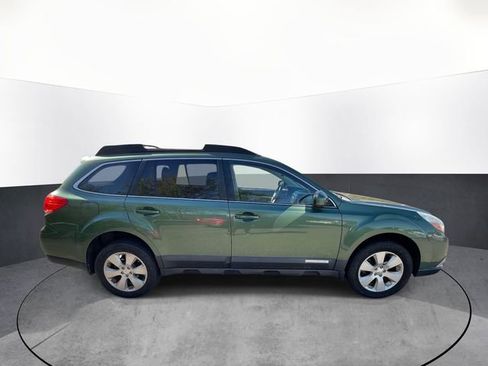 Used 2011 Subaru Outback 2.5i Premium AWD/4WD image 8