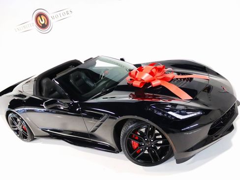 Used 2015 Chevrolet Corvette Z51 2LT w/ 2LT Preferred Equipment Group image 2