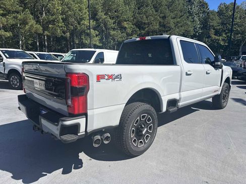 Used 2025 Ford F350 Platinum image 5