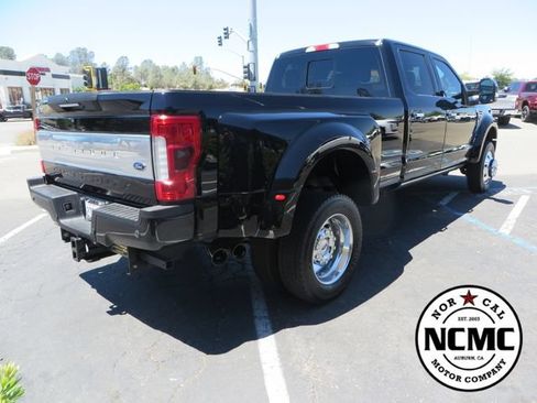 Used 2017 Ford F450 Platinum w/ FX4 Off-Road Package AWD/4WD image 5