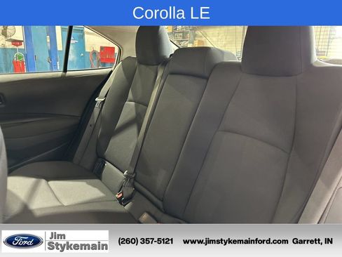 Used 2024 Toyota Corolla LE FWD image 31