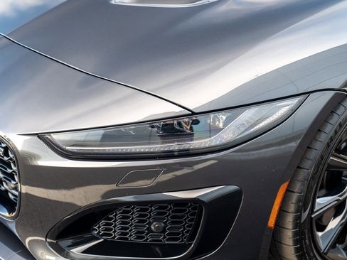 Used 2023 Jaguar F-TYPE R image 28