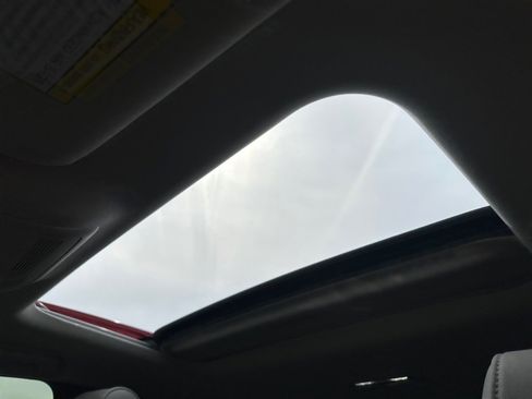 Certified 2025 MAZDA CX-70 3.3 Turbo w/ Preferred Package image 25