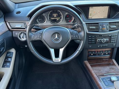 Used 2013 Mercedes-Benz E 350 BlueTEC Sedan image 28