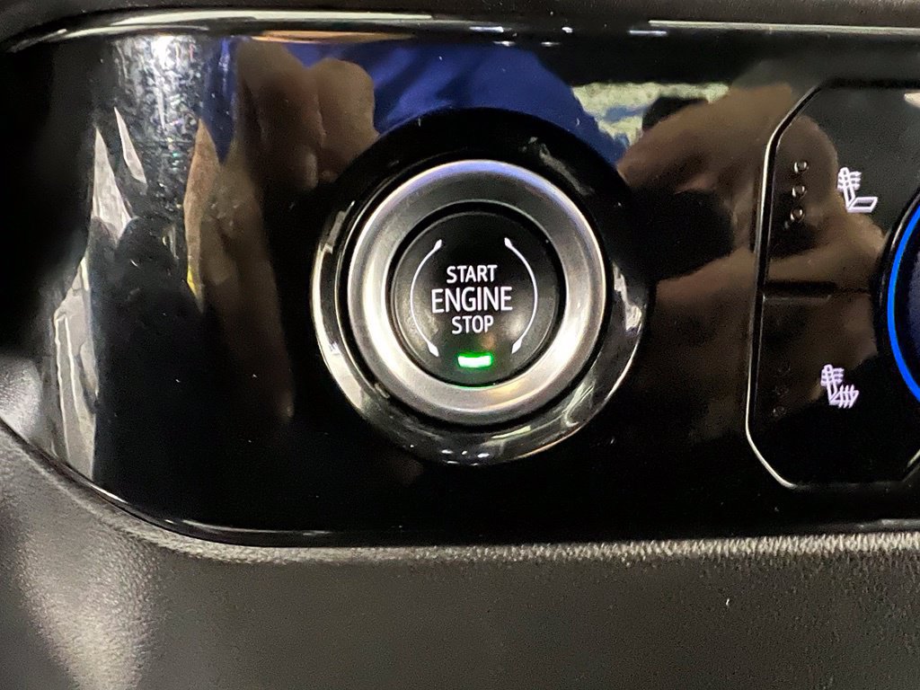 Certified 2024 Chevrolet Silverado 1500 LT AWD/4WD image 29