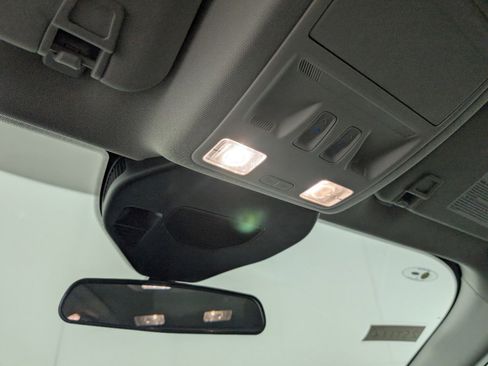 New 2025 Ford Escape SE w/ Class II Trailer Tow Package image 17