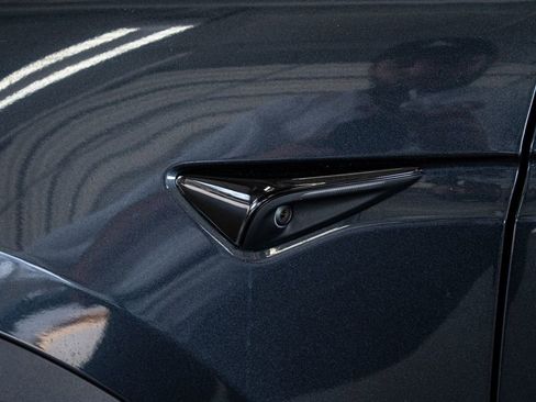 Used 2024 Tesla Model X image 21