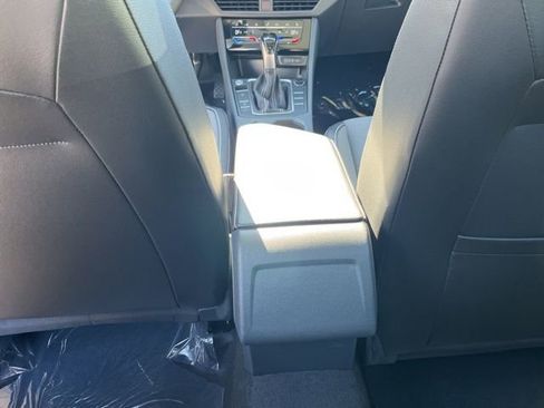 New 2026 Volkswagen Jetta SE image 14