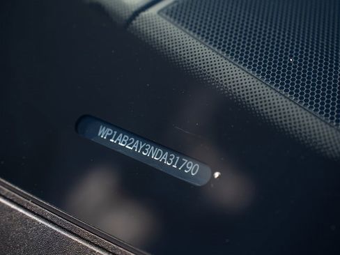 Certified 2022 Porsche Cayenne S image 25