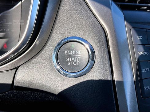 Used 2018 Ford Fusion S image 22