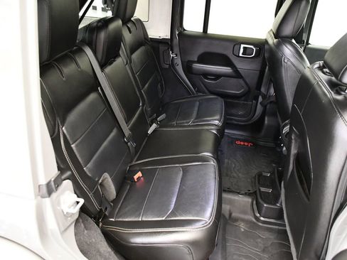 Used 2021 Jeep Wrangler Unlimited Sahara image 48