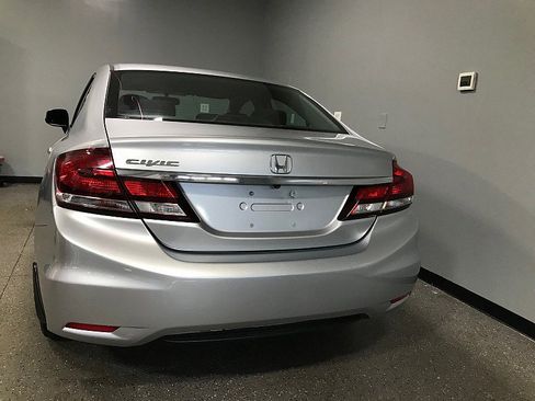 Used 2013 Honda Civic EX image 4