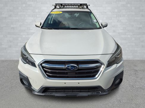 Used 2018 Subaru Outback 3.6R Touring w/ Popular Package #3 image 3