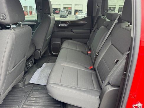 Used 2024 GMC Sierra 1500 Elevation image 10