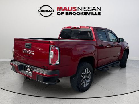 Used 2022 GMC Canyon AT4 w/ Driver Alert Package AWD/4WD image 8