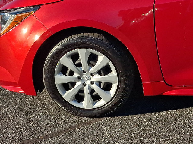 Used 2020 Toyota Corolla LE FWD image 8