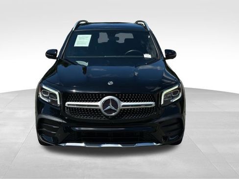 Used 2022 Mercedes-Benz GLB 250 4MATIC image 8