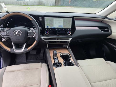 Used 2025 Lexus RX 350 image 22