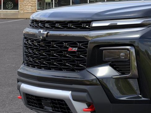 New 2026 Chevrolet Traverse Z71 w/ Driver Confidence Package image 13