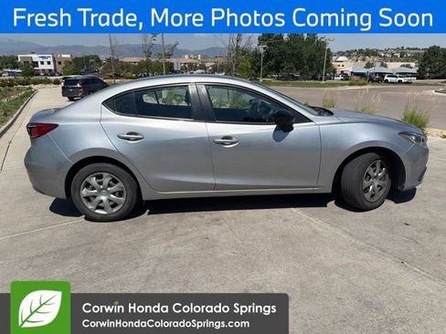 Used 2014 MAZDA MAZDA3 i SV FWD image 8