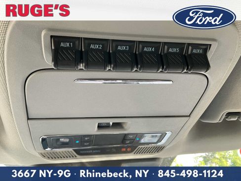 Used 2025 Ford F350 Lariat w/ Lariat Ultimate Package AWD/4WD image 31