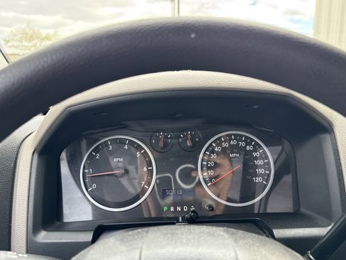 Used 2012 RAM 1500 Express image 21