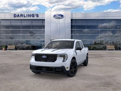 New 2026 Ford Maverick Lariat w/ Black Appearance Package