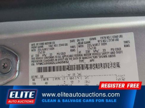 Used 2020 Ford Escape SE FWD image 18