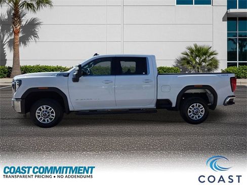 Certified 2024 GMC Sierra 2500 SLE w/ SLE Convenience Package image 9