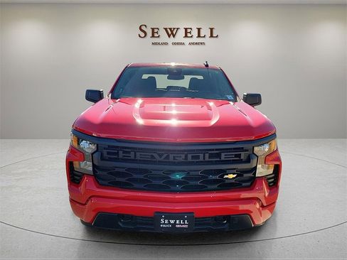Used 2024 Chevrolet Silverado 1500 Custom image 8
