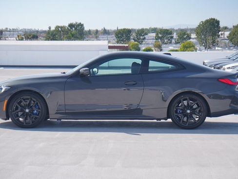 Used 2026 BMW 430i Coupe w/ M Sport Package RWD image 4