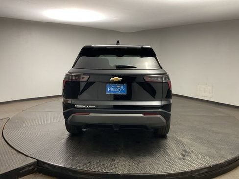 New 2026 Chevrolet Equinox LT w/ Safety and Technology Package AWD/4WD image 6