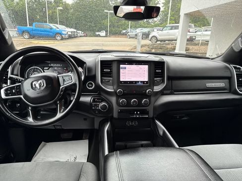 Used 2022 RAM 1500 Big Horn AWD/4WD image 12