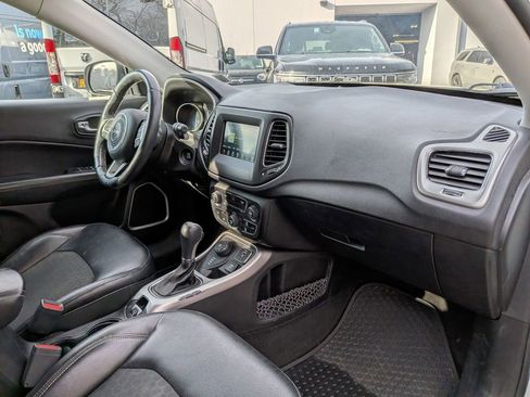 Certified 2018 Jeep Compass Latitude w/ Popular Equipment Group image 22