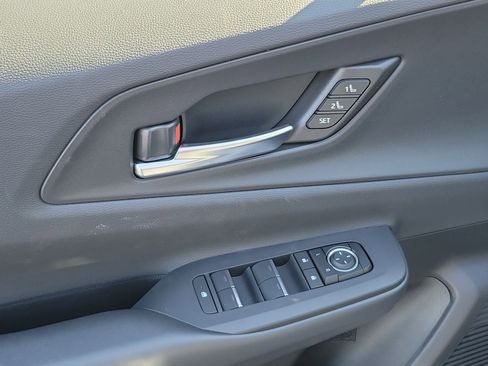 New 2026 Toyota Prius Plug-In Hybrid image 24