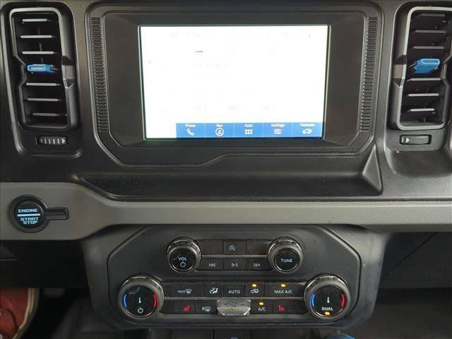 Used 2022 Ford Bronco Black Diamond AWD/4WD image 14