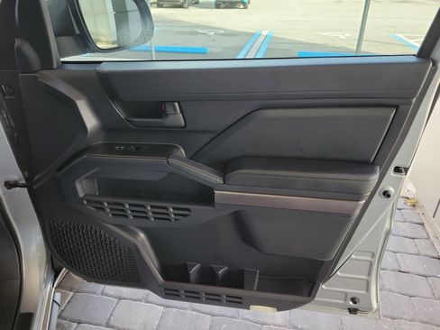 Used 2025 Toyota 4Runner SR5 image 30