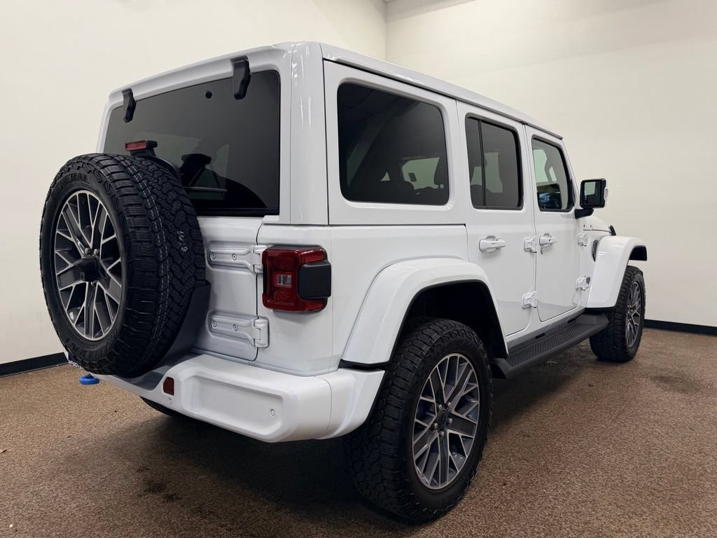 Used 2024 Jeep Wrangler High Altitude AWD/4WD image 7