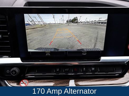 Used 2025 Chevrolet Silverado 2500 LT w/ Convenience Package image 33