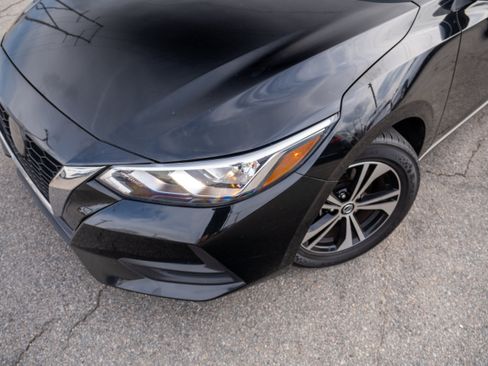 Used 2023 Nissan Sentra SV image 2