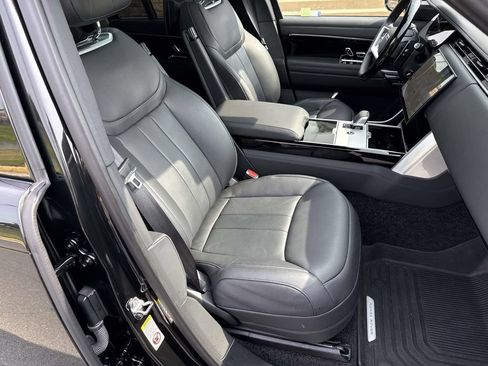Used 2024 Land Rover Range Rover Autobiography AWD/4WD image 7