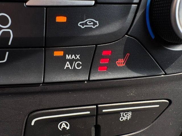 Used 2019 Ford Escape SE FWD image 19