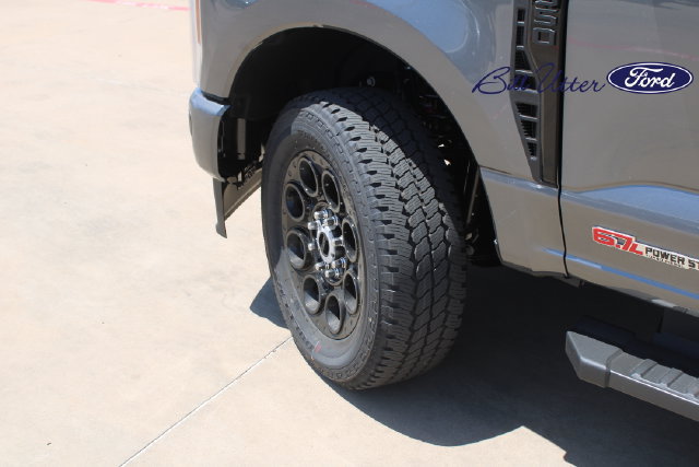 New 2026 Ford F350 Lariat w/ Black Appearance Package AWD/4WD image 5