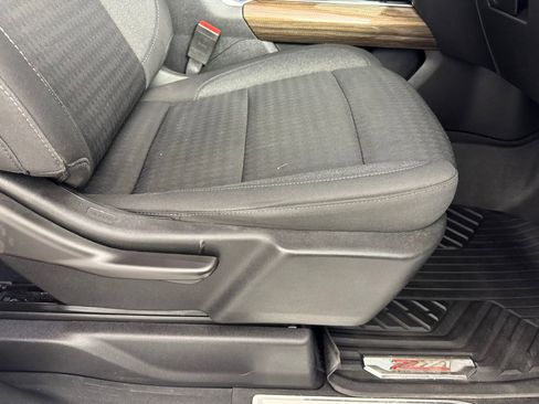 Used 2023 Chevrolet Silverado 1500 LT Trail Boss w/ Protection Package image 31