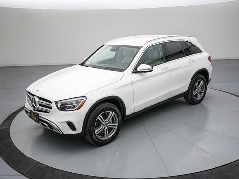Used 2022 Mercedes-Benz GLC 300 4MATIC image 9